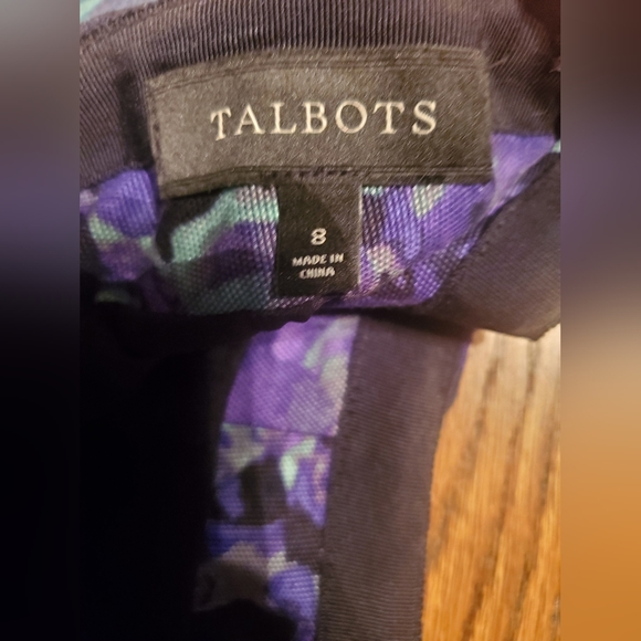 Business Skirt - Picture 3 of 3